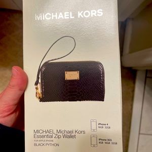 Michael Kors wristlet with box